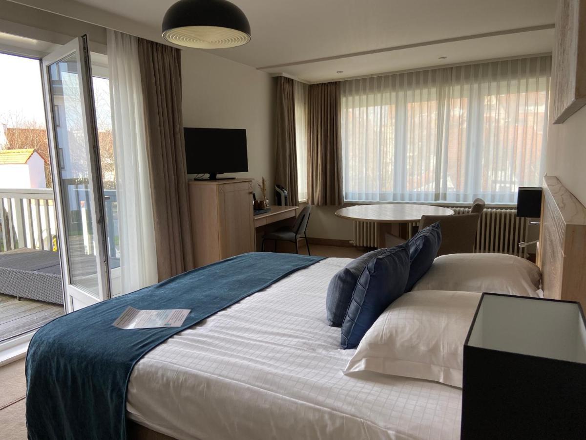 Hotel Les Arcades Knokke-Heist Exterior foto